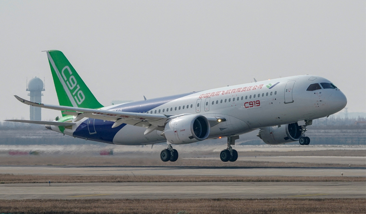 C919 passenger plane